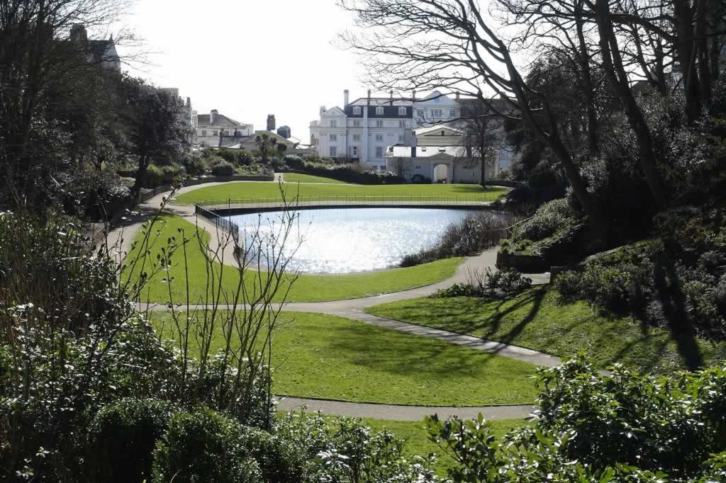 St Leonards Gardens